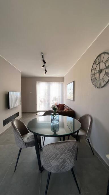 Sea View Duplex Penthouse - Mive شقة *