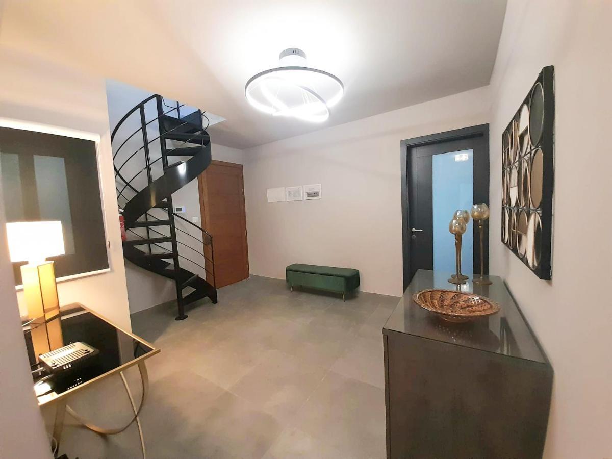Sea View Duplex Penthouse - Mive مارساسكالا