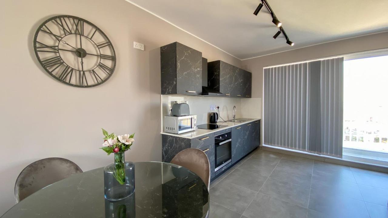 شقة Sea View Duplex Penthouse - Mive *