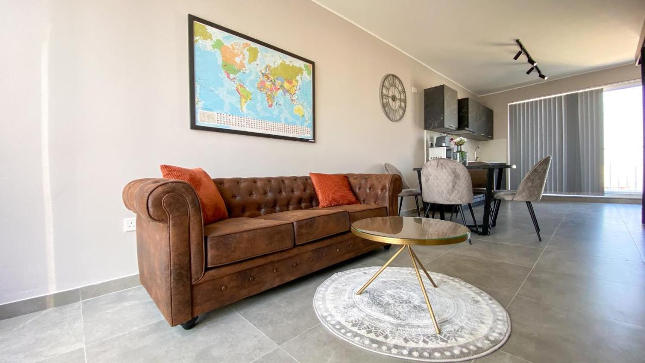 Sea View Duplex Penthouse - Mive